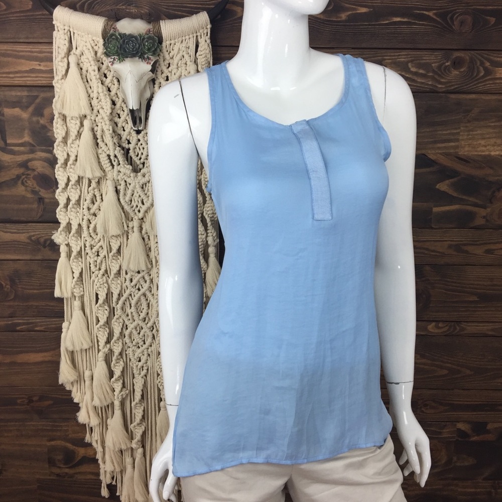 Ro‎ & De | Sleeveless Satin Blouse Blue